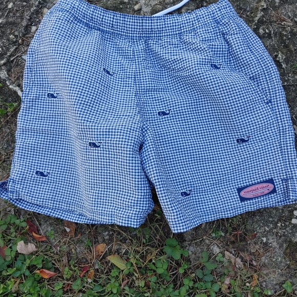 Vineyard Vines Other - Boys vineyard vines swim trunks
